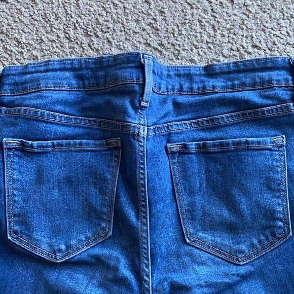 Old Navy Mid-Rise Rockstar Skinny Jeans - Picture 3 of 5